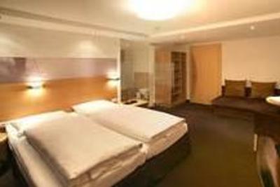 фото отеля Hotel Goldenes Kreuz