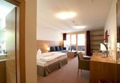 фото отеля Hotel Goldenes Kreuz