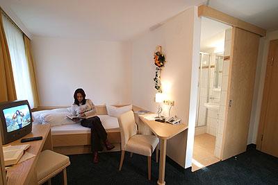 фото отеля Hotel Goldenes Kreuz