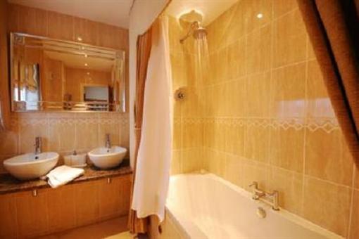 фото отеля Newtown House Hotel