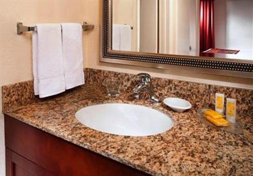 фото отеля Residence Inn Cincinnati North / Sharonville