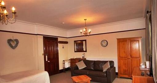 фото отеля Overdale Guest House
