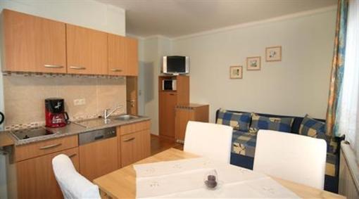 фото отеля Appartements-Pension Lindenheim