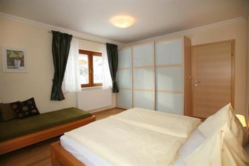 фото отеля Appartements-Pension Lindenheim