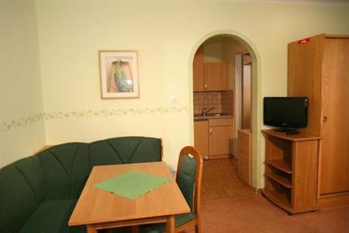 фото отеля Appartements-Pension Lindenheim