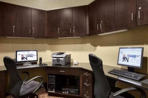 фото отеля Hampton Inn & Suites Rochester - North