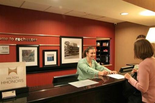 фото отеля Hampton Inn & Suites Rochester - North
