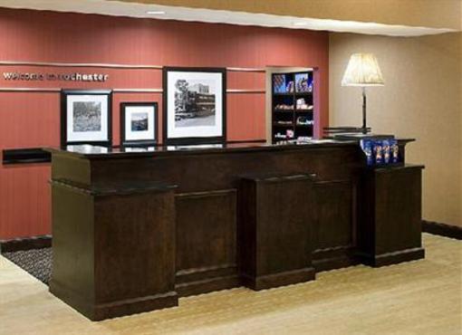 фото отеля Hampton Inn & Suites Rochester - North