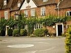 фото отеля Hinds Head Hotel Aldermaston