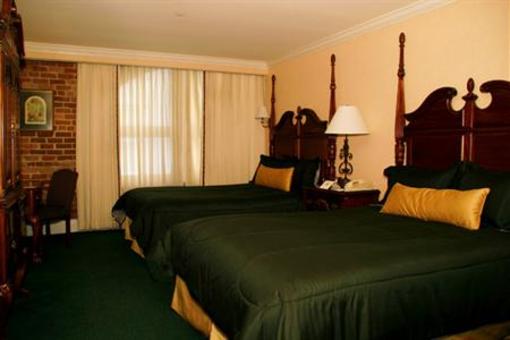 фото отеля Queen & Crescent Hotel