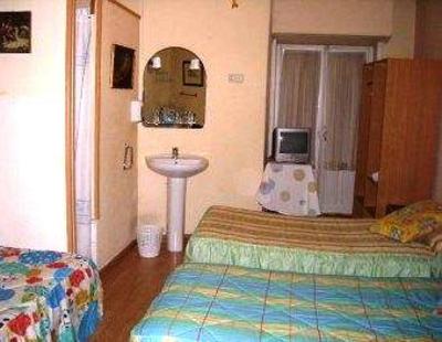 фото отеля Regional Hostal Madrid