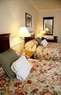 фото отеля The Gananoque Inn and Spa