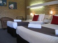 Golden Harvest Motor Inn