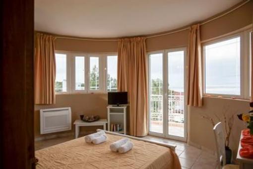 фото отеля Arkadia Luxury Hotel Apartments Arkadion