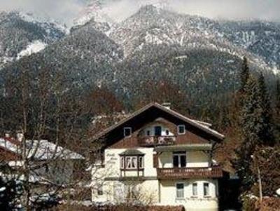 фото отеля Gästehaus Maria Garmisch-Partenkirchen