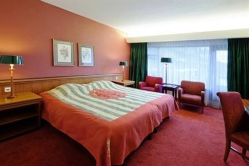 фото отеля Van Der Valk Hotel Heerlen