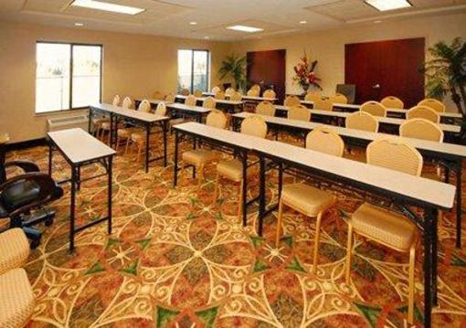 фото отеля Comfort Inn Smithfield (North Carolina)