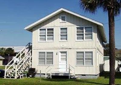 фото отеля By The Sea Motel North Myrtle Beach