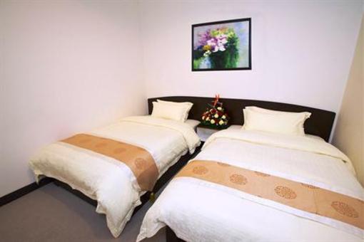 фото отеля Leisure Inn