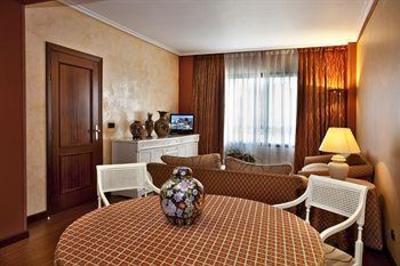 фото отеля Europa Centro Hotel Magaz de Pisuerga