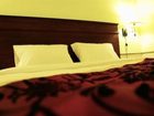 фото отеля Sutus Court 5