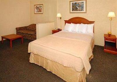 фото отеля Quality Inn & Suites Goodyear