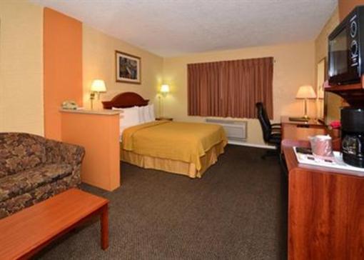 фото отеля Quality Inn & Suites Goodyear