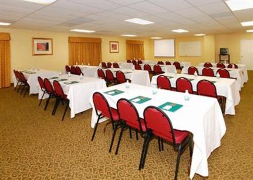 фото отеля Quality Inn & Suites Goodyear