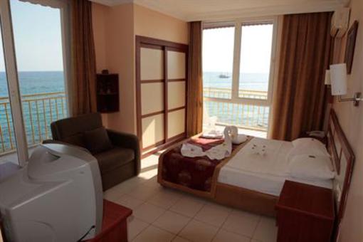 фото отеля Yali Hotel