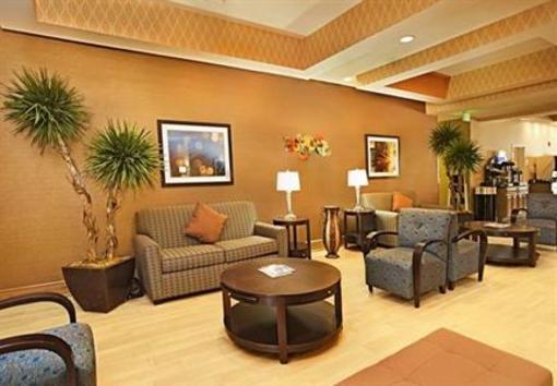 фото отеля Holiday Inn Express and Suites Bossier City