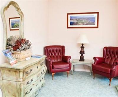 фото отеля Belmore All Suite Hotel