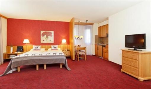 фото отеля Pardenn Piz Buin Swiss Quality Hotel