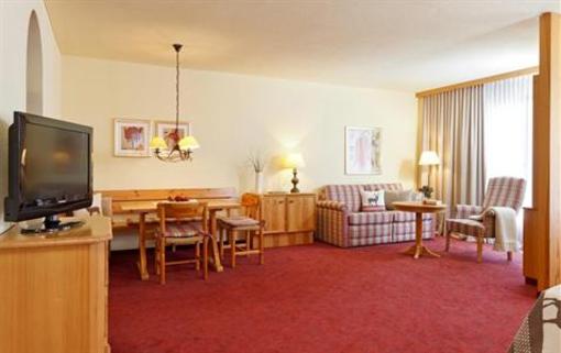 фото отеля Pardenn Piz Buin Swiss Quality Hotel