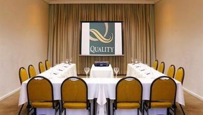фото отеля Quality Suites Bela Cintra