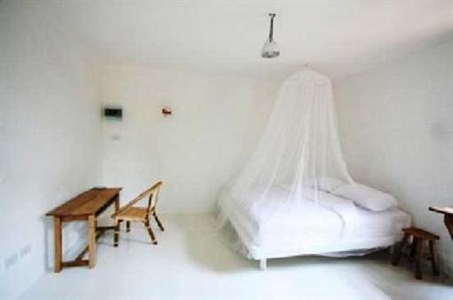 фото отеля Baannoi Nornmuan Guesthouse Chiang Mai