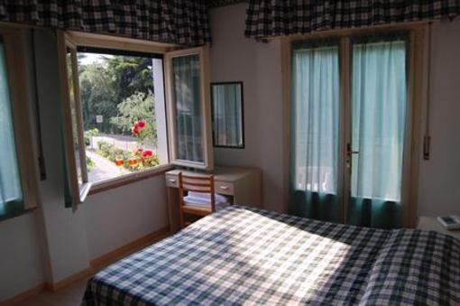 фото отеля Hotel Stella Alpina Malcesine