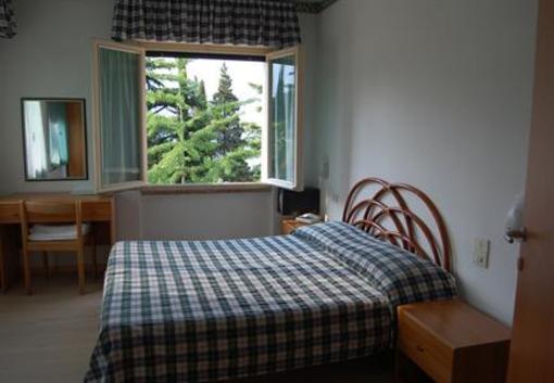 фото отеля Hotel Stella Alpina Malcesine