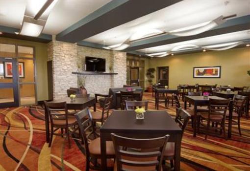 фото отеля Best Western Plus Sherwood Park Inn & Suites