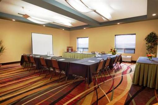 фото отеля Best Western Plus Sherwood Park Inn & Suites