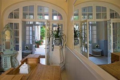 фото отеля Hotel & Spa La Baronnie - Domaine du Bien-Etre