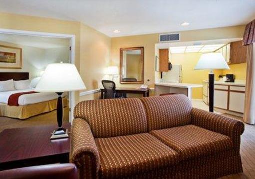 фото отеля Quality Suites Buckhead