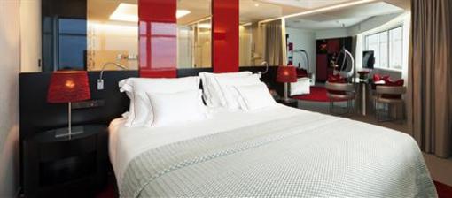 фото отеля Myriad by SANA Hotels