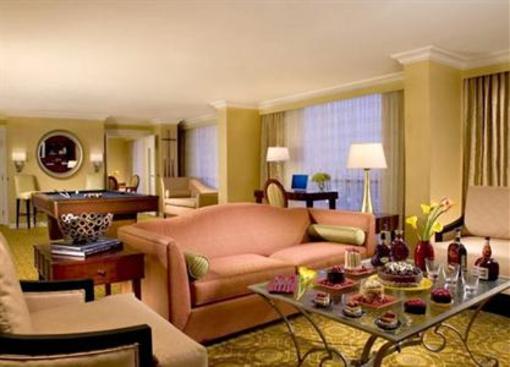 фото отеля Dallas Addison Marriott Quorum By the Galleria