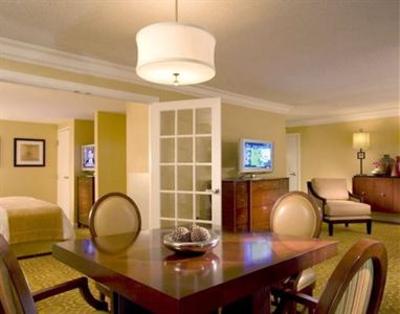 фото отеля Dallas Addison Marriott Quorum By the Galleria