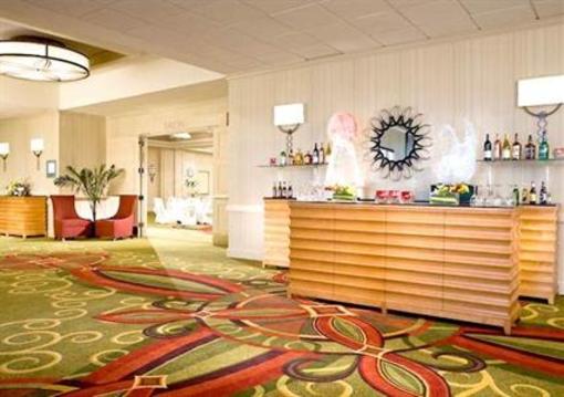 фото отеля Dallas Addison Marriott Quorum By the Galleria