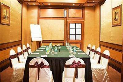 фото отеля Lotus Suites Mumbai