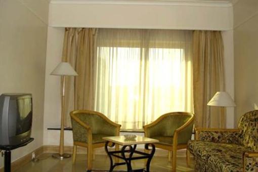 фото отеля Lotus Suites Mumbai