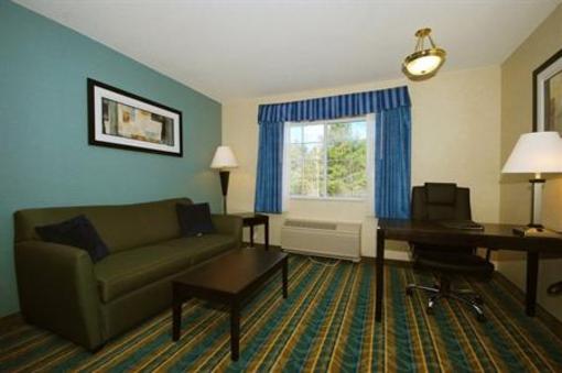 фото отеля Best Western Berkshire Hills Inn and Suites