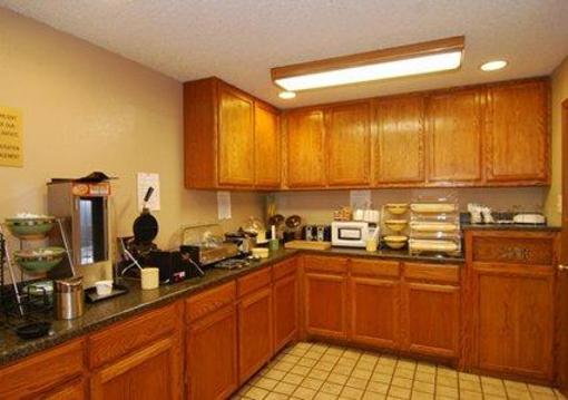 фото отеля Quality Inn Southwest Oklahoma City