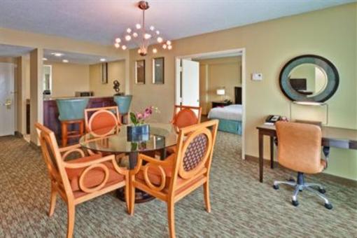 фото отеля Crowne Plaza Hotel Memphis